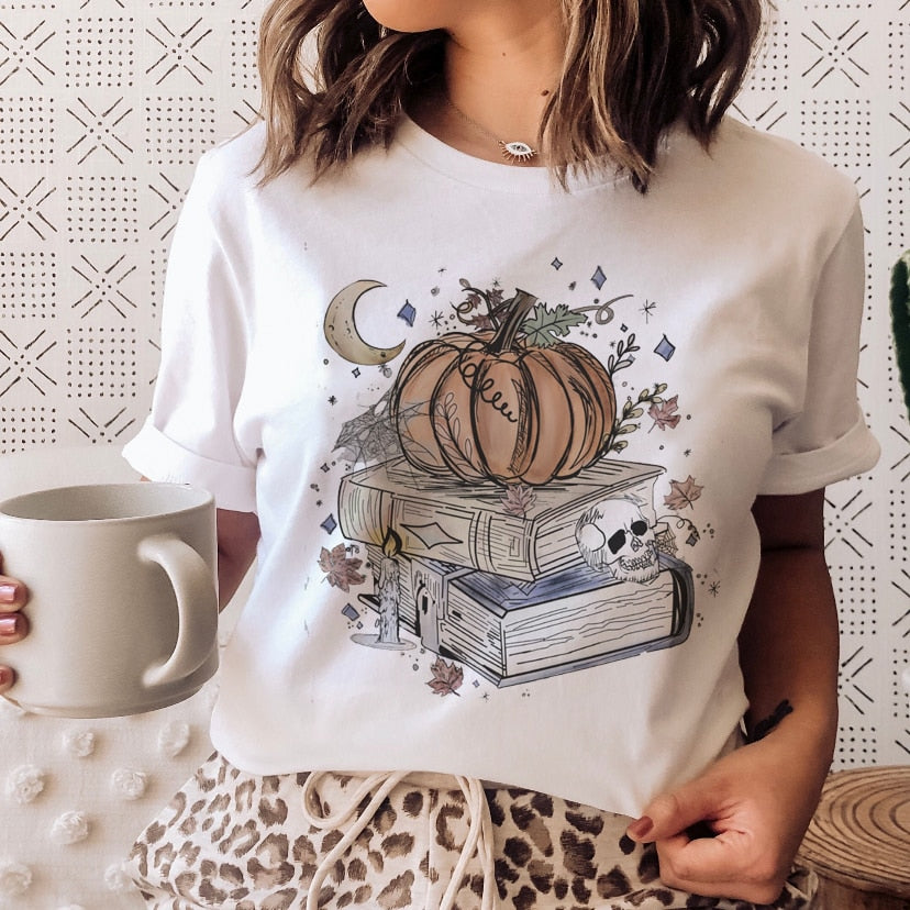 "Magic Books Love" Women's Graphic Tee | Cute and Casual Short Sleeve T-Shirt