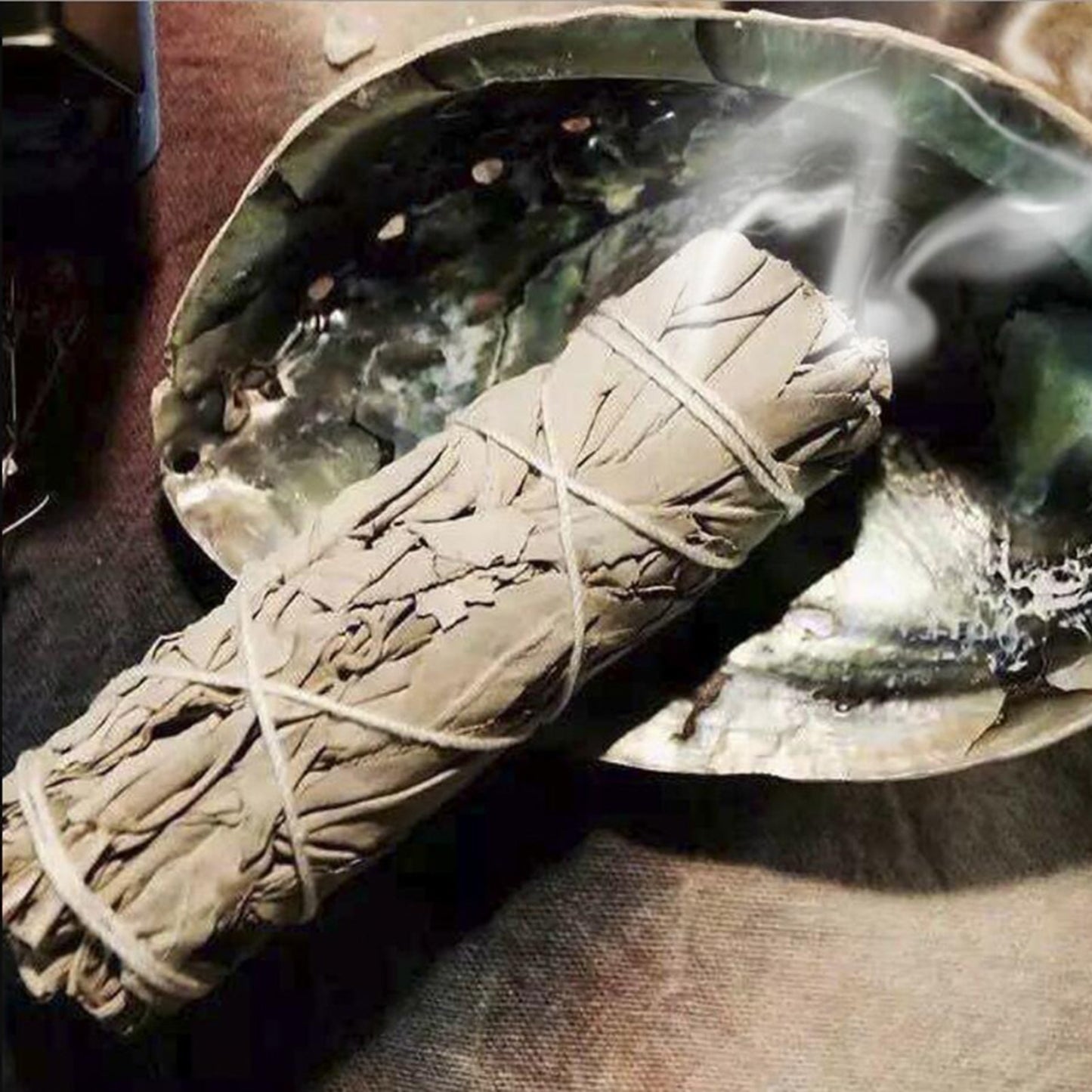 10cm White Sage Bundle and Palo Santo Wood for Spiritual Cleansing and Uplifting Energy